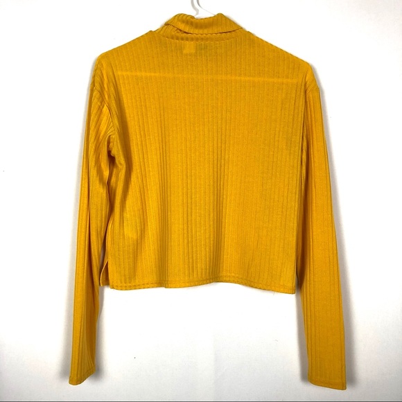 H&M Divided Cropped Ribbed Turtleneck Mustard - Picture 2 of 5